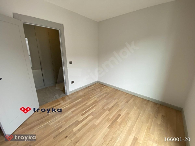 KADIKÖY FENERYOLU MAH. 3+1 SATILIK DAİRE TROYKADAN - Görsel 15