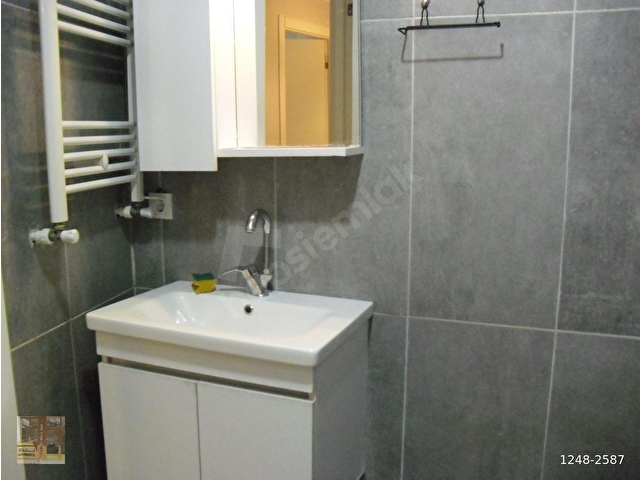 GAZİOSMANPAŞA 1+1 MOBİLYALI UĞURMUMCU CAD.YAKINI BÜTÜN FATURALAR   DAHİL KİRALIK DAİRE - Görsel 23