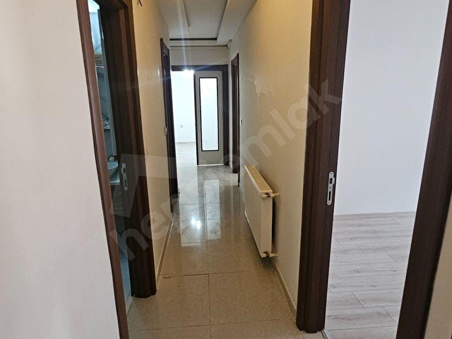 AKGden OTURUMA HAZIR | MASRAFSIZ | ASANSÖRLÜ | 120 m² NET  3+1 DAİRE - Görsel 24