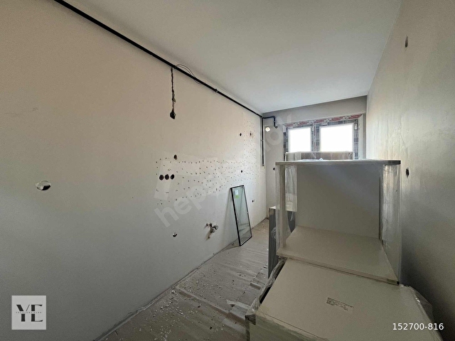 Yücelenden Center Life Sitesinde 2+1 Satılık Daire - Görsel 13