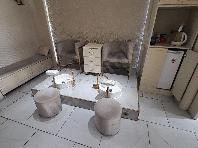 KIZILAY MEŞRUİYET CADDE MANİKÜR GÜZELLİK SALONU - Görsel 2