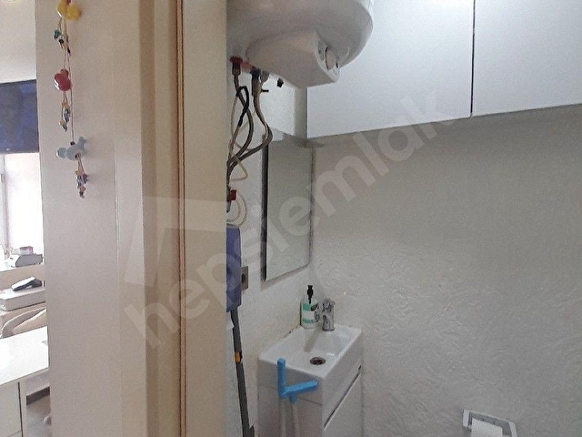 KIZILAY MEŞRUİYET CADDE MANİKÜR GÜZELLİK SALONU - Görsel 5