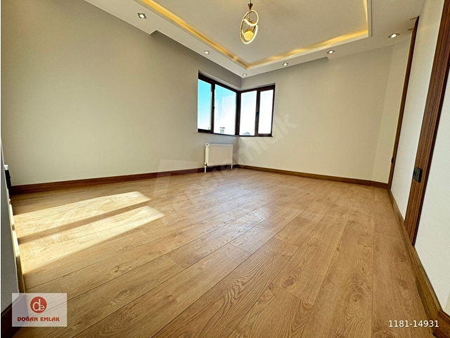 DİKMEN CADDE ÜZERİ 4+1 LÜKS YAPILI ÖN CEPHE PARK MANZARALI - Görsel 23