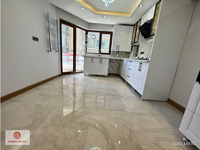 DİKMEN CADDE ÜZERİ 4+1 LÜKS YAPILI ÖN CEPHE PARK MANZARALI - Görsel 16