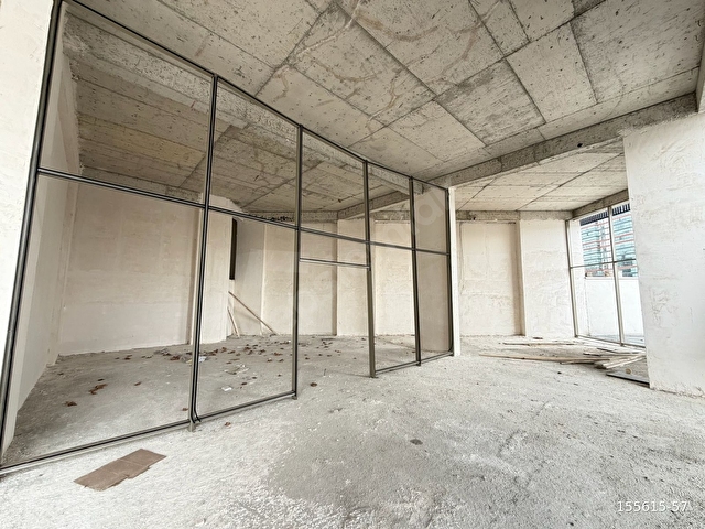 DİAMOND GÖKSUDA BULVARDA 285 m²+85 m2 DEPO GENİŞ CEPHELİ DÜKKAN - Görsel 14