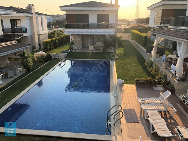 ALAÇATIDA ORTAK HAVUZLU SİTEDE 3+1 KLİMALI VİLLA - Görsel 3