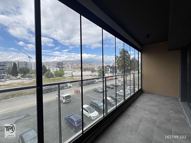 Bornova Trademark Pide Teraslı Beyaz Eşyalı 1+1 Kiralık! - Görsel 24
