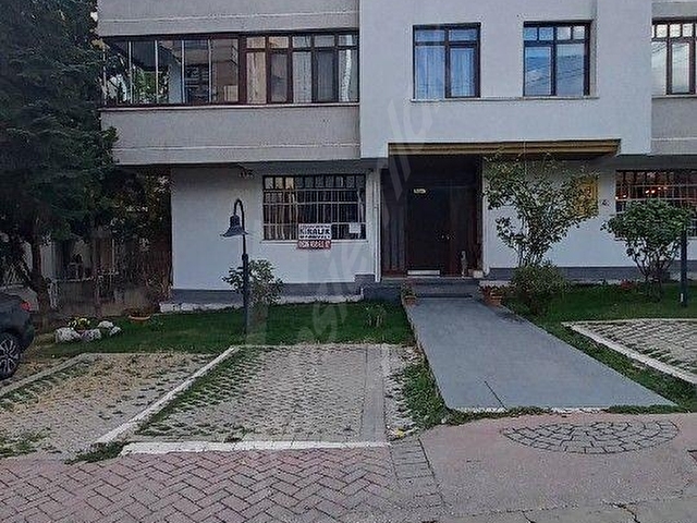 GOP ÜST RESITGALIP te fulll yapili ön cephe işyeri şık mobilyali sekreterya+ 3+1 60.000TL