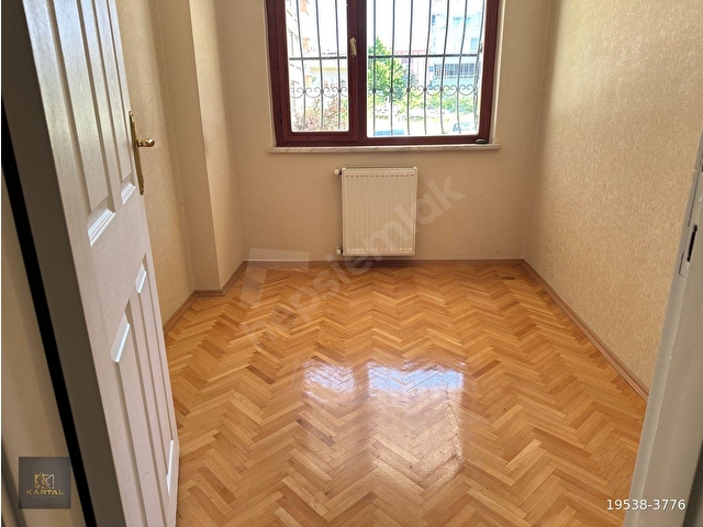 KARTAL..ÇAĞDAŞA YÜRÜME MESAFESİ 3+1 115M2 YÜKSEK GİRİŞ ALTINDA DAİRE OLAN BAKIMLI *BOŞ * - Görsel 6