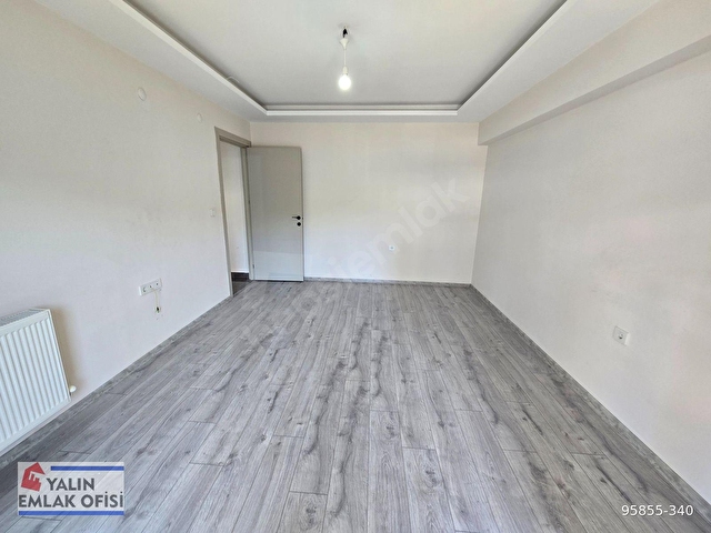 ŞEMİKLER İZBAN YAKINI ARAKAT KAPALI MUTFAK 2+1 KİRALIK DAİRE - Görsel 3
