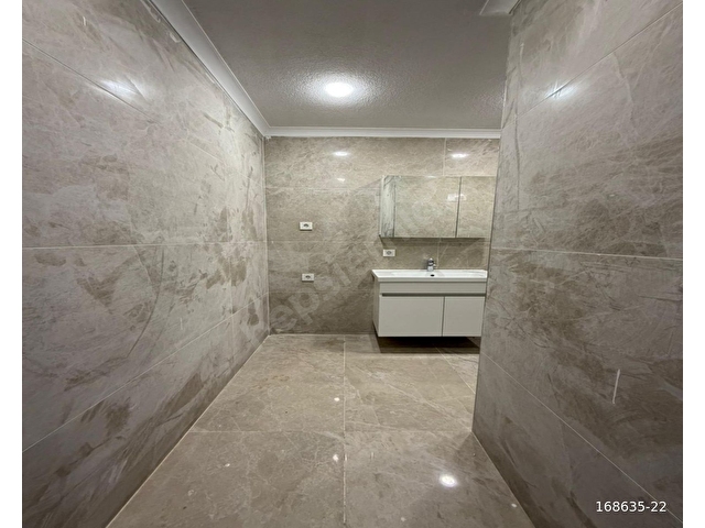 SALT YAPIDAN EŞREF BİTLİS BULVARINA PARALEL KULLANIŞLI DAİRE ! - Görsel 18