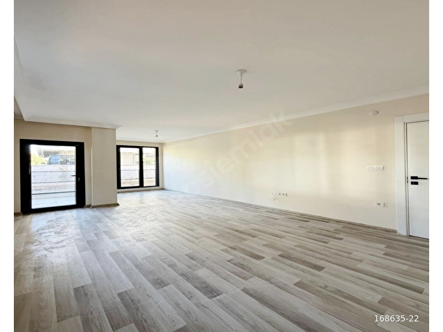 SALT YAPIDAN EŞREF BİTLİS BULVARINA PARALEL KULLANIŞLI DAİRE ! - Görsel 4