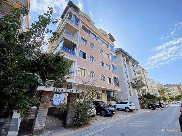 ALANYA GÜLLERPINARINDA 2+1 EŞYALI ASANSÖR, OTOPARK DENİZE 100mt - Görsel 2