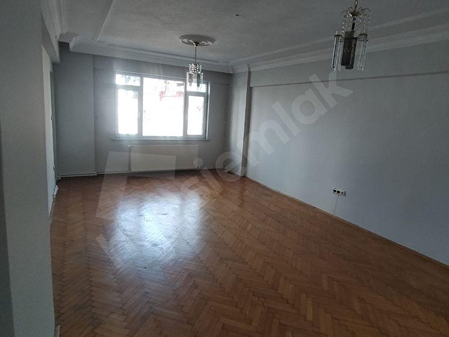 ADİLDEN DOLUNAY MAHALLESİNDE SİTE İÇİNDE 3+1 145 M2 1.KAT  KİRALIK DAİRE - Görsel 30