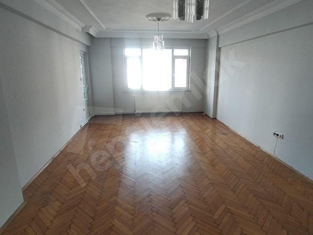 ADİLDEN DOLUNAY MAHALLESİNDE SİTE İÇİNDE 3+1 145 M2 1.KAT  KİRALIK DAİRE - Görsel 18
