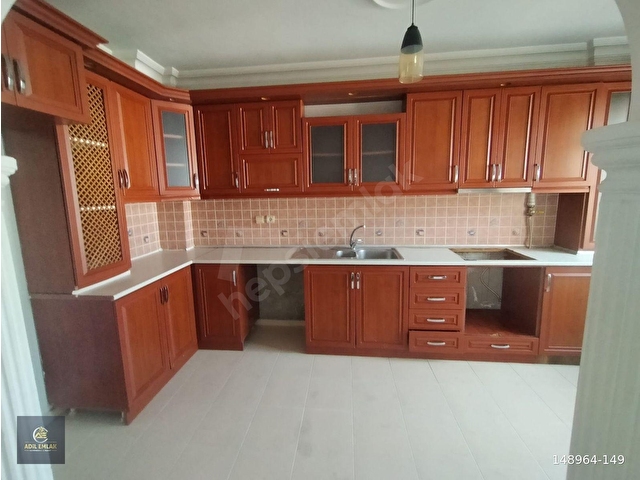 ADİLDEN DOLUNAY MAHALLESİNDE SİTE İÇİNDE 3+1 145 M2 1.KAT  KİRALIK DAİRE - Görsel 3