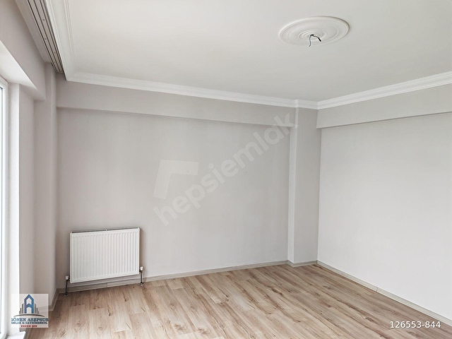 2+1 REŞADİYENİN EN DEĞERLİ BÖLGESİNDE 3 SENELİK MODERN DAİRE! - Görsel 9