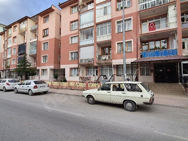 KİRALIK 3+1 DAİRE - Görsel 2