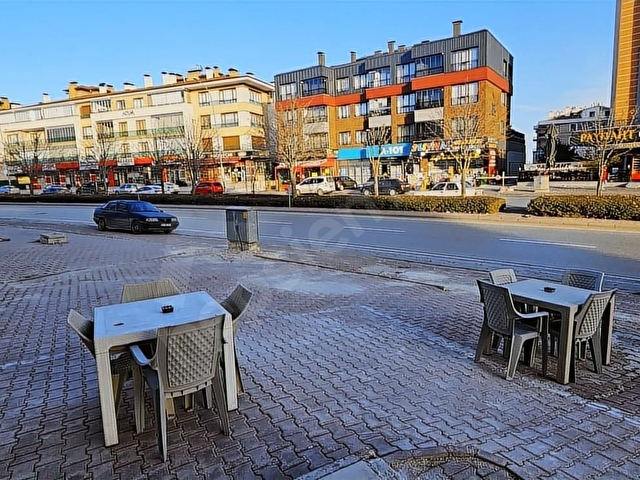KOSOVA MAHALLESİNDE CADDE ÜZERİ CİROSU YÜKSEK ÇİĞ KÖFTE DÜKKANI - Görsel 8