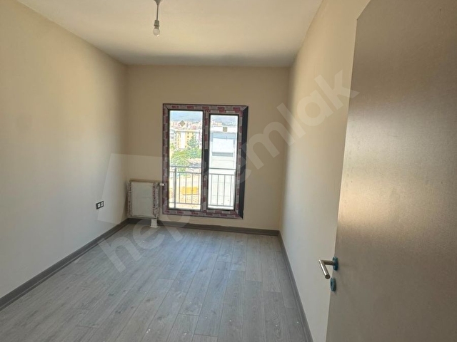 🏡 DİKMECE TOKİ KONUTLARINDA KİRALIK 3+1 SON KAT FIRSAT DAİRE - Görsel 8