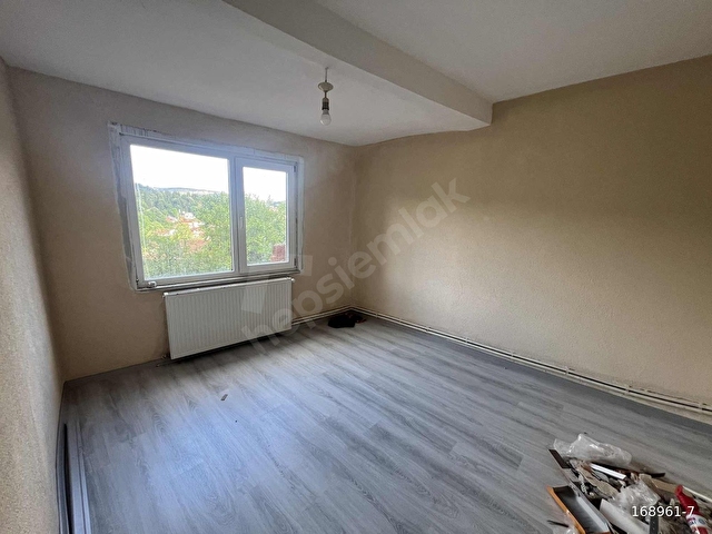 TOKATKÖYDE 1+1 DAİRE - Görsel 10