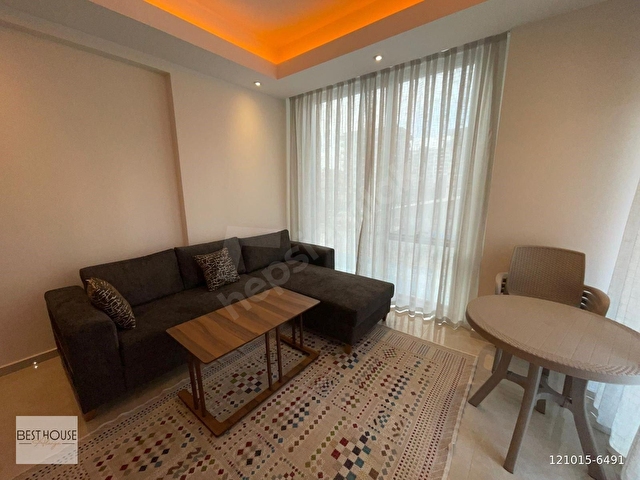 ALANYA MAHMUTLARDA OTEL KONSEPTLİ SİTEDE FULL EŞYALI 2+1 SATILIK DAİRE