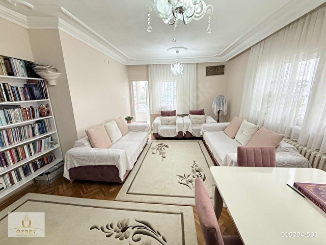 ÖZBEY EMLAKTAN 75.YIL MAHALLESİ SİTE İÇİ 2+1 DAİRE - Görsel 5