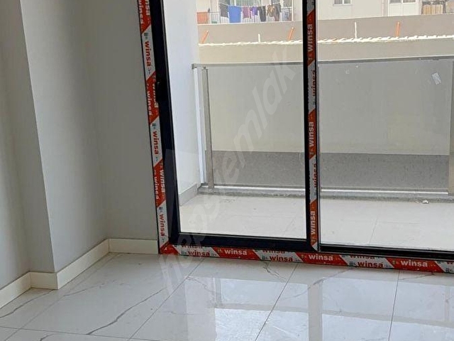 Kuşadasında Ebeveyn Banyolu 3+1 Sıfır Daire - Görsel 17