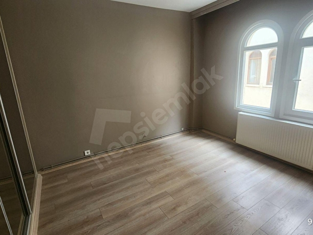 HEDEFTEN SAHİL CADDESİNDE BALKONLU MANZARALI 3+1 150m2 DAİRE - Görsel 19