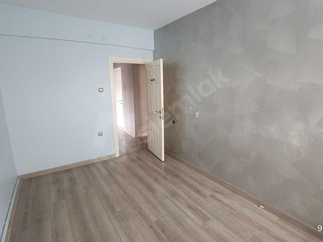 HEDEFTEN SAHİL CADDESİNDE BALKONLU MANZARALI 3+1 150m2 DAİRE - Görsel 16