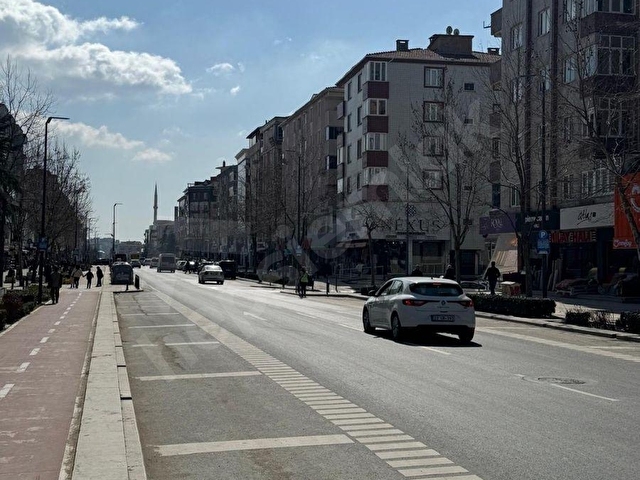 NET YATIRIMDAN ÇERKEZKÖY ATATÜRK CADDESİNDE EŞYALI KİRALIK 2+1 DAİRE - Görsel 18
