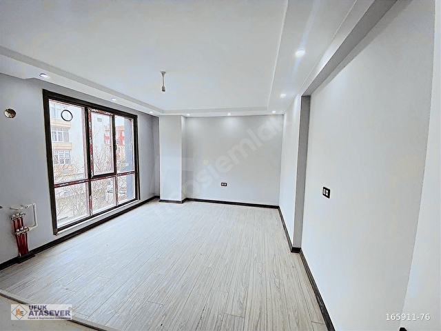 UFUKATASEVER GAYRİMENKULDEN ÇARŞİ MERKEZDE SATILIK 1+1 OFİSLER - Görsel 13