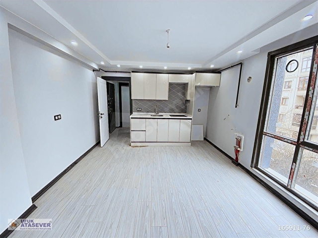 UFUKATASEVER GAYRİMENKULDEN ÇARŞİ MERKEZDE SATILIK 1+1 OFİSLER - Görsel 10