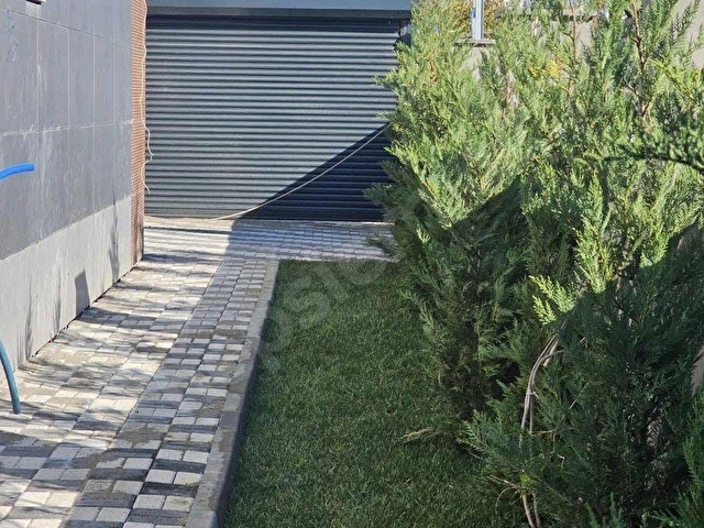 ESENTEPENİN GÖZDE BÖLGESİNDE | 500 m² ARSA İÇİNDE HAVUZLU VİLLA - Görsel 2