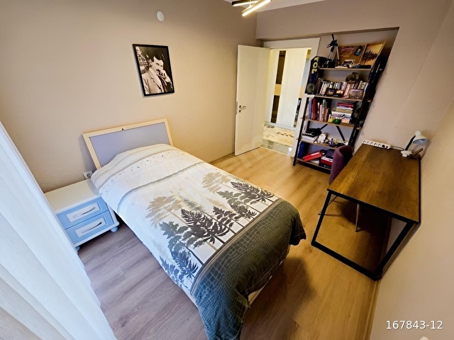 CUMHURİYET MAHALLESİNDE METROYA YAKIN SİTE İÇİ 4+1 SATILIK DAİRE - Görsel 15