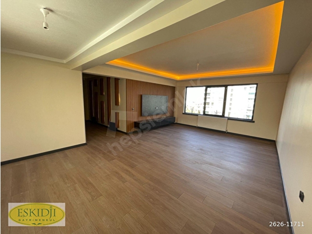 Bağlıcada  Yatay Mimaride  Satılık Süper Yapılı 5+1 Villa - Görsel 24