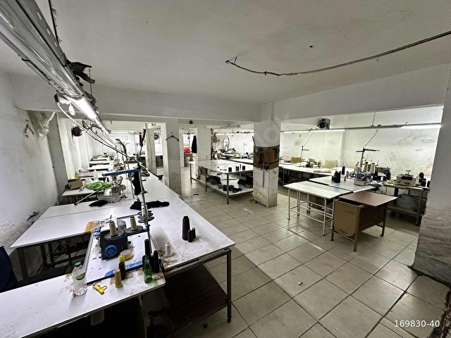ESENTEPE mahallesinde SATILIK 150 m2 dükkan