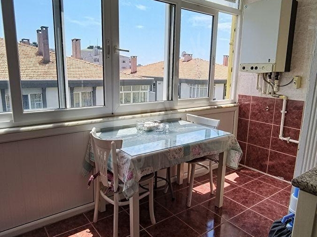 CUMHURİYETTE SİTE İÇİNDE GENİŞ 130 M2 FERAH ÖNÜ AÇIK 4 KAT DAİRE - Görsel 14
