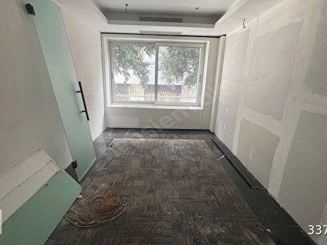 ABDİ İPEKÇİ CADDESİ 275M2 ÖNÜ AÇIK FIRSAT KİRALIK OFİS - Görsel 24