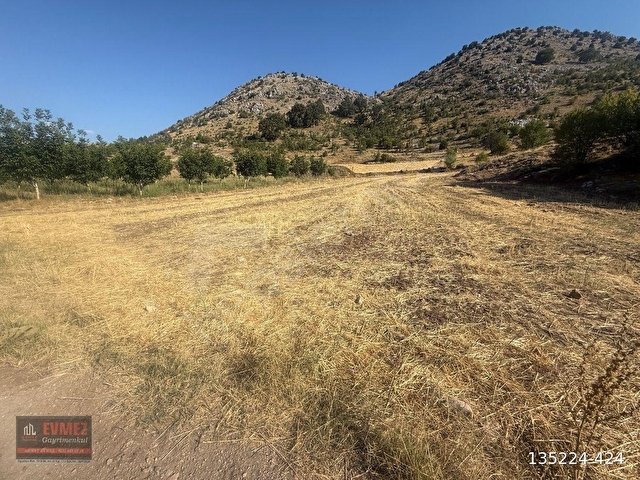 BURDUR-MERKEZ-SARIOVA KÖYÜNDE İMARLI SATILIK ARAZİ - Görsel 9