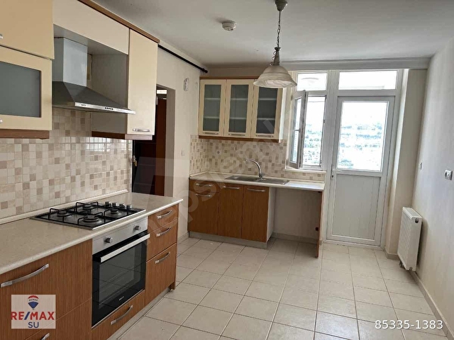 ÇAYYOLU 2 TÜRKKONUT HUZUR SİTESİNDE GENİŞ FERAH 4+1 KİRALIK - Görsel 10