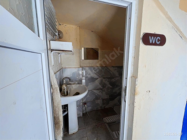 KÜÇÜKDİKİLİ DE RADYETEMELLİ 2 KATLI HER KAT 300 M2 SATLIK İŞYERİ - Görsel 17