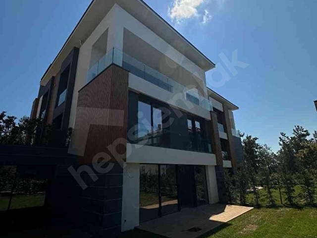 REMAX TERMİNAL OYA DOĞAN NEFESORMAN SİTESİ KİRALIK ÇATI DUBLEKS - Görsel 2