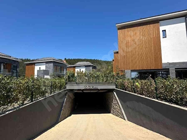 REMAX TERMİNAL OYA DOĞAN NEFESORMAN SİTESİ KİRALIK ÇATI DUBLEKS - Görsel 18