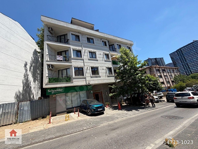 Kadıköy Hasanpaşa’da, Akasya AVM yanı, metro ve metrobüse yakın, yeni binada 2+1 ara kat daire. - Görsel 19