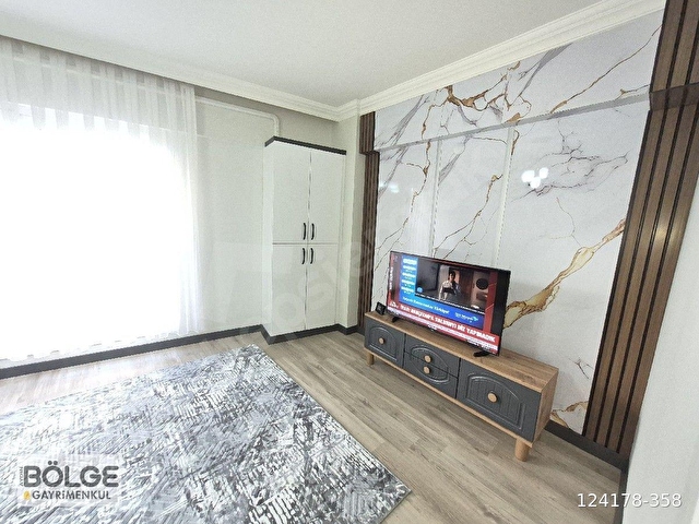AYDIN MERKEZ ZAFER MAHDE SATILIK FULL EŞYALI 1+1 DAİRE - Görsel 4