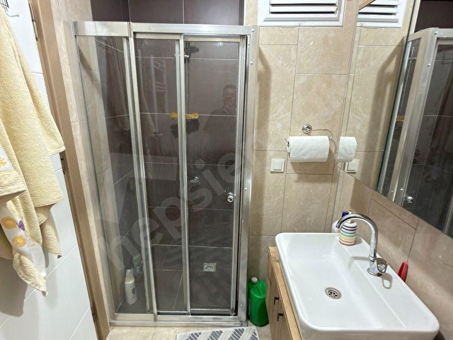 BEZİRGANBAHÇEDE 3+1 KAPALI TERASLI 135 m2 3.KAT DUBLEKS - Görsel 25