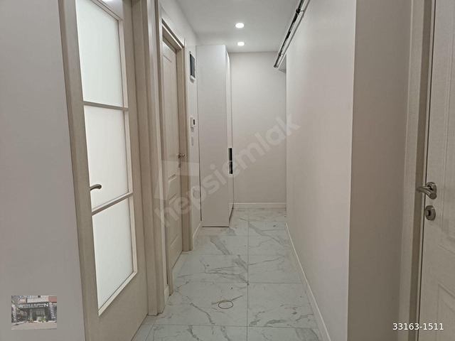 BAHÇELİEVLER SİYAVUŞPAŞA MERKEZ SIFIR BİNADA 65m2 YÜKSEK GİRİŞ