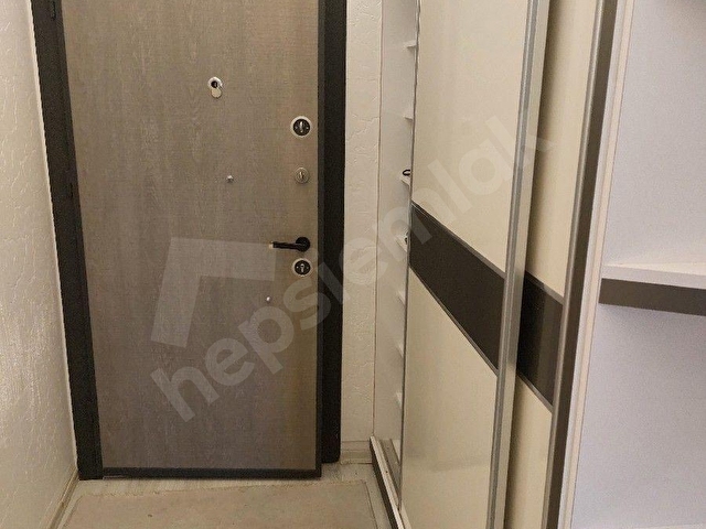 Davutlar kaplıca bölgesinde müstakil binada full eşyalı ebeveyn banyolu 2 adet balkon kapalı cam 3+1 - Görsel 7