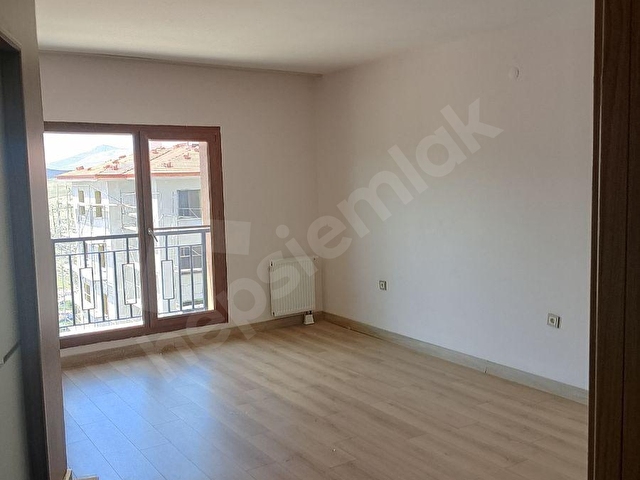 ardıçlı tokide arakat r tipi bakımlı kiralık daire - Görsel 2